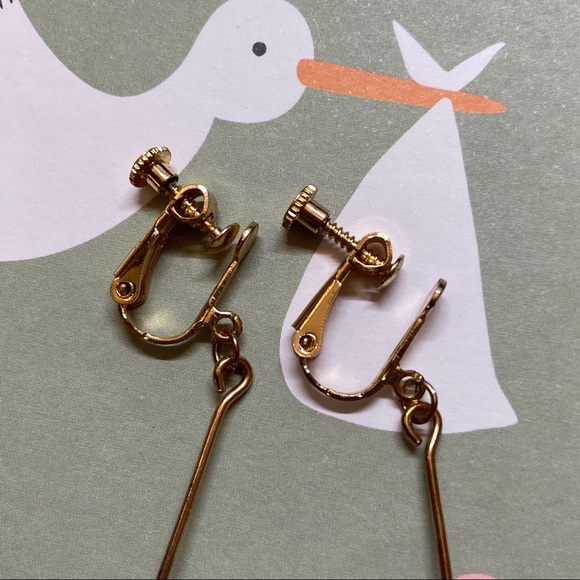 Ear Clips | Winter - Picture 3 of 4